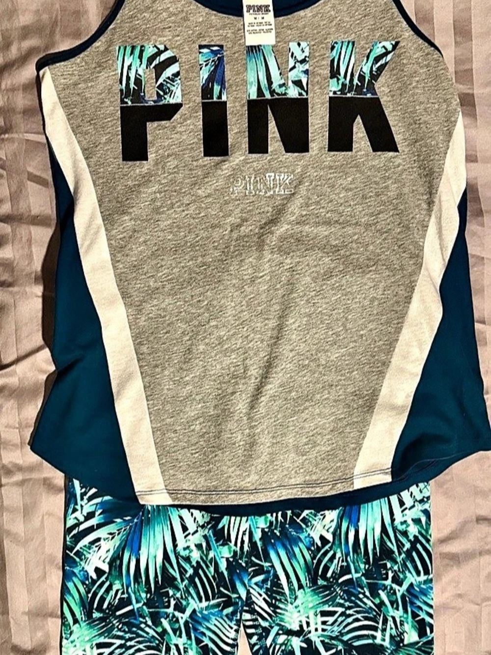 Victoria's Secret PINK Ultimate Floral leggings and tank in Blue & Gray